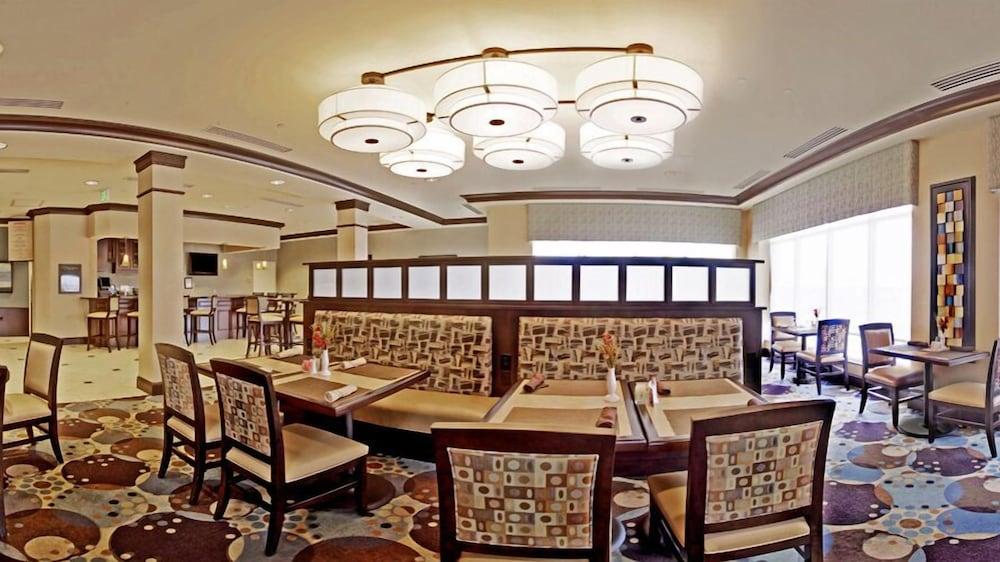 Hilton Garden Inn Omaha East/Council Bluffs Exterior photo