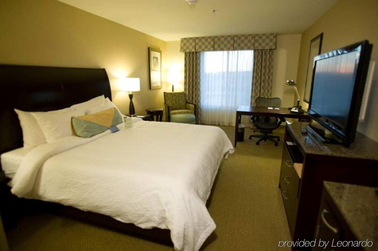 Hilton Garden Inn Omaha East/Council Bluffs Room photo